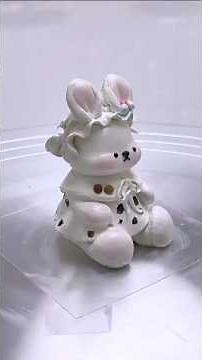 Buttercream Cutie Cake – Adorable Cartoon Cake Design for Kids