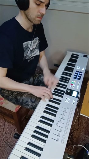 Death's Crystal Mountain Solo... on KEYBOARD?