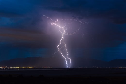Storm turns deadly in Utah, state's 1st lightning fatality since 2016