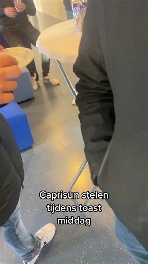 Video's van Luca (@lckssng) met Kabouterdans - Kabouter Plop