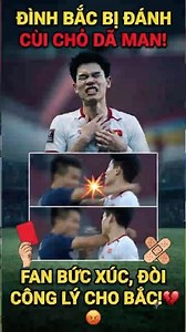 Dinh Bac elbowed by opponent, writhes in pain on pitch, leaving fans outraged #vietnamesefootball...