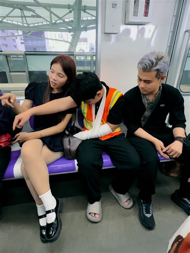 I cured his broken arm instantly! | How To Cure Arm Pain