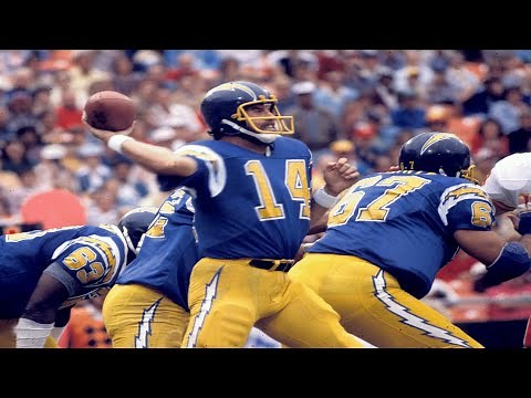 Dan Fouts Highlights