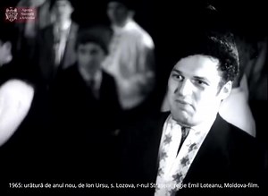 34K views · 1.3K reactions | URĂTURĂ în Limba moldovenească 1965: o ilustrație audiovizuală ce reprezintă o colindă de ANUL NOU de Ion Ursu, profesor de istorie din satul Lozova, raionul Strășeni. Secvență din almanahul "Moldova sovietică", ianuarie 1965 (filmat, probabil, cu câteva luni mai devreme), o producție Moldova-film, în regia lui Emil Loteanu. | Moldova 1359 | Facebook