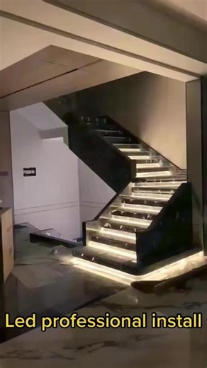 The running light is so cool😎 Do you know how to install it? #yeechop #led #ledlights #lighting #renovation #installation #interiordesign #runninglights #stairs #sensor #tracklighting #home #striplights #homedecor #nightlight