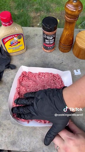 Delicious Pretzel Big Boy Sliders Recipe