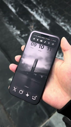 Dark City iPhone Home Screen Setup. #iphonecustomization #iphonesetup