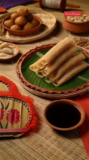 Before dawn breaks, fresh Nolen Gur is harvested — warm, smoky, shy. By afternoon, it’s swirling into pots of payesh, sondesh, and puli. When this winter gold meets Bengal’s love for sweets, it becomes pure celebration. Sweet Bengal welcomes the season with Nolen Gur Delights. [Sweet Bengal, Nolen Gur] | Sweet Bengal