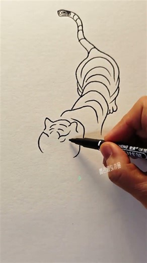 Fun And Simple Line Drawings~Use Toilet Paper To Draw A Beautiful Girl In Blue Cheongsam!
