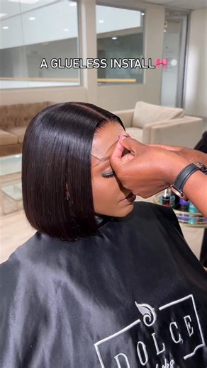 Our NEW YEAR, NEW ME SALE is LIVE 🔥 Self-installs can be tricky — start your day the easy way with this glueless bob ✨ Bag this 8” Pre-Cut Glueless Vietnamese Bob for only R1899 and save 🛍️ Shop now, pay later with PayFlex & PayJustNow!💸 How to order: 1️⃣ Visit our website 2️⃣ Tap the menu tab 3️⃣ Select ‘NEW YEAR, NEW ME’ #wigs #wigsforsale #gluelesswig #sale #fyp #explore #southafrica #bob | Dolce Looks