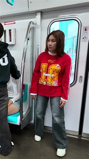 NY - Sometimes helping means acting fast #hoany #kindness #respect