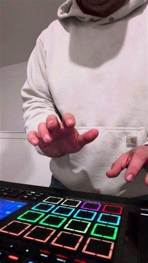 Akai MPC Live 3 Finger Drumming