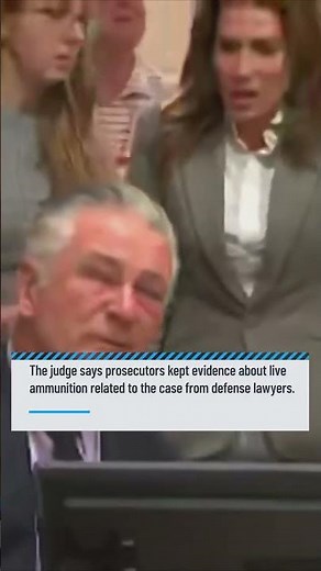 See Alec Baldwin's reaction after his case was dismissed