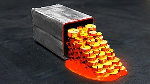 The art of forging a knife from salvaged materials