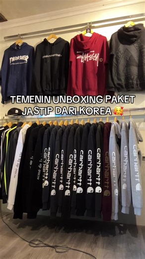 Unboxing Korean Thrift Fashion Finds