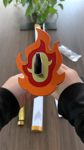 Lightsaber Superneox on Instagram: "Unboxing Kyojuro Rengoku’s Flame Breathing Nichirin Sword #lightsaber #superneox #demonslayer #neopixel #kyojurorengoku"