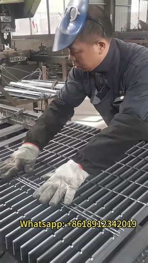 How Heavy-Duty European Standard Steel Gratings Are Manufactured | Full Production Process