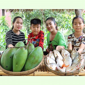 Eating Thai mango and fried fish | FOOD & COOK
