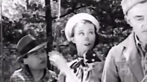 Popular Senior Actress "Irene Ryan" Kept This Hiding While Filming Beverly Hillbillies | SportsLover