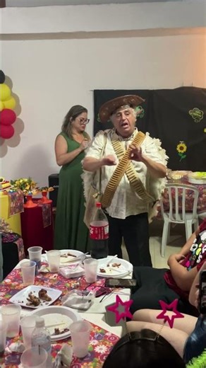 Show de Humor, Animação pra festas - O Anjo Cangaceiro. WhatsApp: (11) 98226-4538 - Virgolinoél