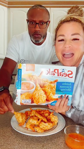 Im sooo EXCITED I can add this to our grocery list❤️ #coconutshrimp #foodie #review #prestons