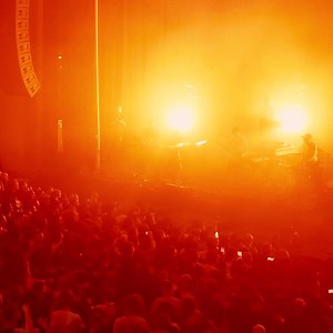 just two weeks 'til Squid brings this energy to our stage ☄️ get pumped by listening to their new single "Fugue (Bin Song)" 🫡 🌟 Presenting partner: @kexp 🎟 bit.ly/Squid-SF | The Regency Ballroom