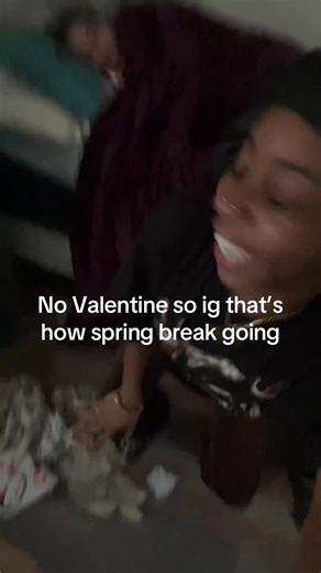 Spring Break Fun for the Single Life