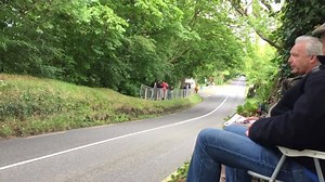 Skerries 100 Superbike practice, compressione di Sam's Leap. Ecco i fantastici tre: Derek McGee, Micko Sweeney, Derek Sheils. | Road Racing Core