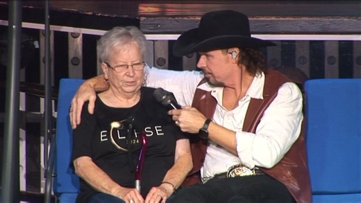 637K views · 10K reactions | “He acted like he was either a smart aleck or drunk” 藍 Clay Cooper's Country Express #justaswingin #swingin #ClayCooper #ClayCoopersCountryExpress #ClayCooperTheatre #Branson #BransonMO #BransonMissouri #BransonShows #liveentertainment #audienceengagement #audience #audiences claycoopertheatre.com | Clay Cooper Theatre | Facebook