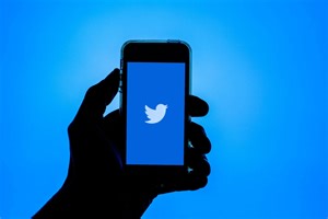 Twitter back online after mystery outage breaks app