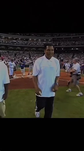 Christopher Garcia (@christopher.garci470)’s videos with orijinal ses - Muhammad Ali