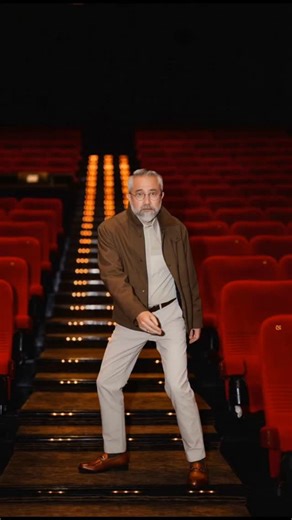 Lukman Sardi on Instagram: "Beginilah jadinya efek sehabis nonton film CAPER check out sekarang, pay later .. nonton deh di bioskop, dijamin joget2 🤣🤣🤣 #FilmCaper"