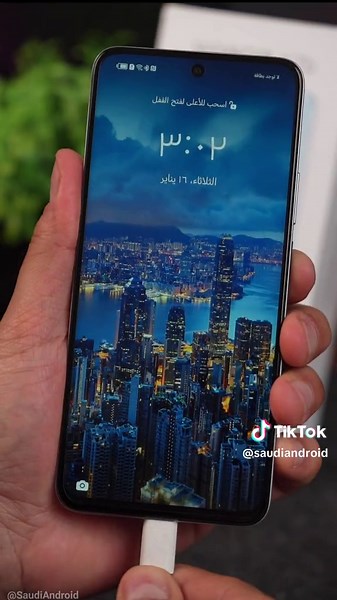 مقارنة شاملة بين ريلمي C67 وهونر X7b