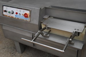 [Hot Item] Good Performance Meat Cube Cutting Machine /Meat Cuber Cutter/Meat Dicer Manufacturer
