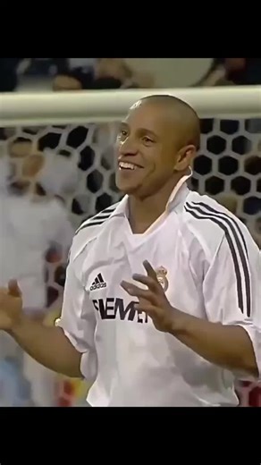 Roberto carlos skills compétences buts magistrales football#viraltiktok#viralvideo#fyp#goals#foryou
