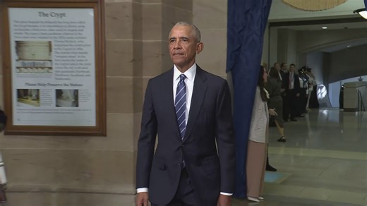 Former Presidents Bush, Clinton and Obama enter Trump inauguration ceremony