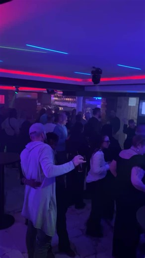 Pittsburgh Café on Reels