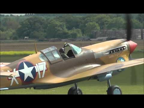 Curtis P-40 Warhawk WW2 fighter plane