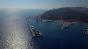 3.6K views · 158 reactions | Welcome to Reefer Teminal, Vado, making sure people's fruitbaskets are always full! | APM Terminals | Facebook