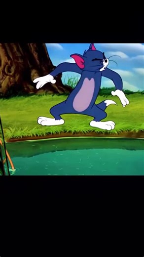 😂tom.daily.laugh😂 on Instagram: "Watch till end 😂 日本利用压电瓷砖将脚步转化为电能。这些瓷砖捕捉来自你脚步的动能。当你行走时，你的重量和动作会对瓷砖产生压力。瓷砖会轻微弯曲，从而产生机械应力。瓷砖内部的压电材料将这种应力转化为电能。每一步都会产生少量电荷，而数百万步结合在一起就能产生足够的电力来驱动 LED 灯、数字显示屏和传感器。在像涩谷车站这样繁忙的地方，每天大约有 240 万个脚步为这一系统作出贡献。这些电能可以被储存或立即使用，从而减少对传统电力来源的依赖，并支持可持续的城市基础设施。这种方法将日常运动转化为实用的可再生能源 #日本 #知识 #事实 #你知道吗 #推荐 #科技 #创新 #历史 #技术 #实验 #热门 日本利用压电瓷砖将脚步转化为电能。这些瓷砖捕捉来自你脚步的动能。当你行走时，你的重量和动作会对瓷砖产生压力。瓷砖会轻微弯曲，从而产生机械应力。瓷砖内部的压电材料将这种应力转化为电能。每一步都会产生少量电荷，而数百万步结合在一起就能产生足够的电力来驱动 LED 灯、数字显示屏和传感器。在像涩谷车站这样繁忙的地方，