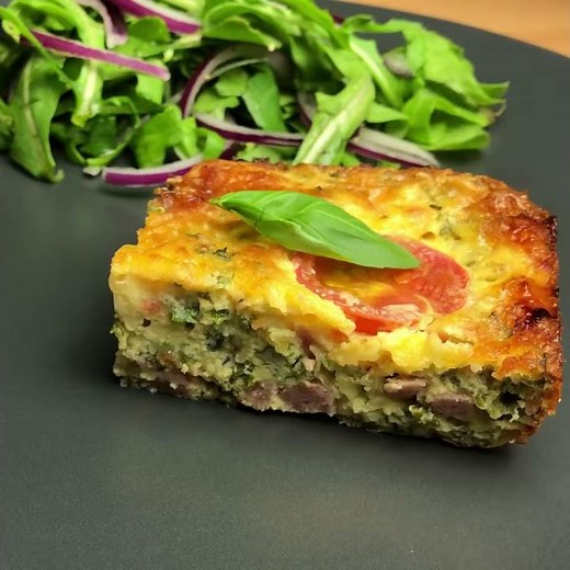 Crustless Quiche Recipe With Kale, Bacon And Cheese, Low-Carb Keto Quiche | Recipe Castle
