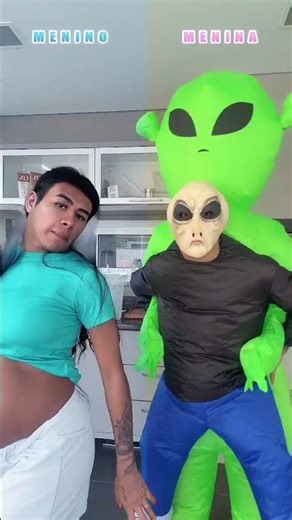 The snake has no feet.