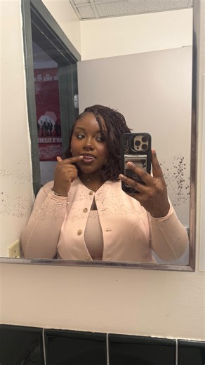 aubry🍓 | nothing is impossible with you- @gyallikeclee : i originally wasn’t gonna post this, i went in the stairwell to sing/lighten my mood.... | Instagram