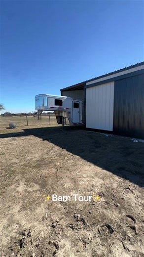 Explore a Stunning 4-Stall Barn Layout