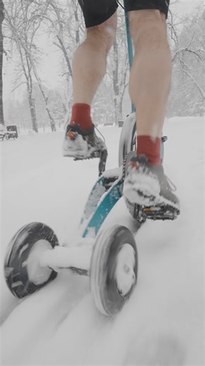 Halfbike on Instagram: "Cold snap in Europe? ❄️ Challenge accepted! Make it count! halfbikes.com #halfbike #halfbike3 #FullBodyWorkout #StandingBike"