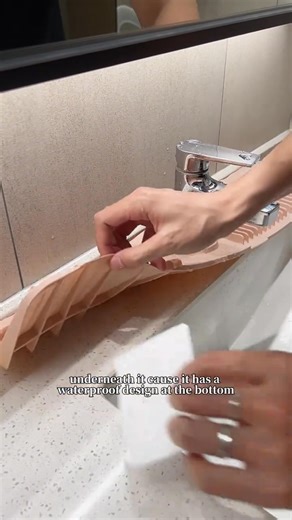 ✨Tired of water splashes, scratched sinks, and cluttered countertops? This duo combines a flexible sink guard and an absorbent drying mat to protect your kitchen – making cleanups faster and safer! ✔️ Gentle Surface Protection – Soft material prevents scratches and noise ️ ✔️ Secure Non-Slip Base – Stays firmly in place during busy tasks 識 ✔️ Easy to clean – Simply wipe or rinse for instant freshness  | Imaginarye | Facebook