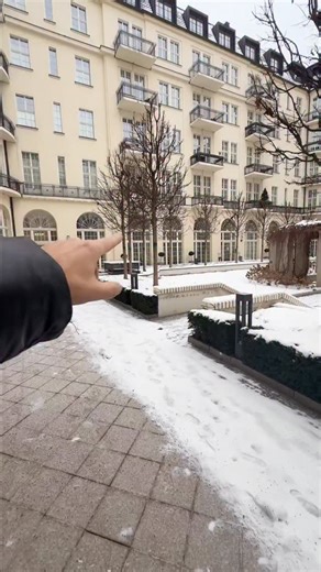 Achim Amann | Anzeige | Ad — Listing of the Week ✨ Ku’damm / Haus Cumberland Luxurious 3-room maisonette in a landmarked building (built 1911) — approx.... | Instagram