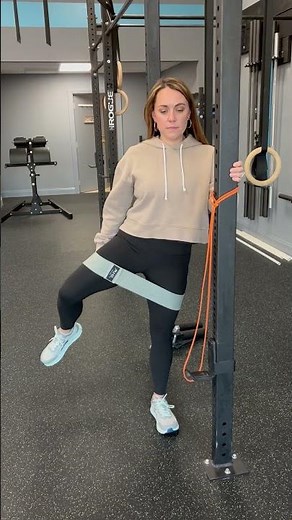 Banded hip hike to clam shell