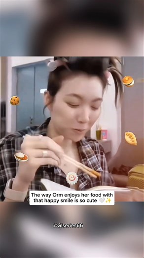 Happy Eating Orm Is the Cutest Thing Ever 🤍