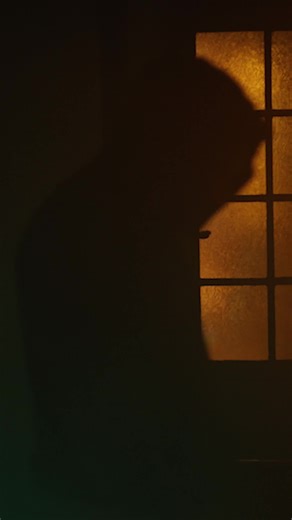 🎬 J’ai fait une vidéo pour Rilès (enfin presque…) Clip non officiel Tous les droits musicaux appartiennent à leurs ayants droit respectifs. Inspirée par Survival de @dontgetdistracted Un projet artistique que j’avais en tête depuis longtemps et que j’ai enfin pu terminer. la vidéo complète est dispo en bio 👉 sur YouTube. #survival #rilès #survivalmode #discipline #motivation